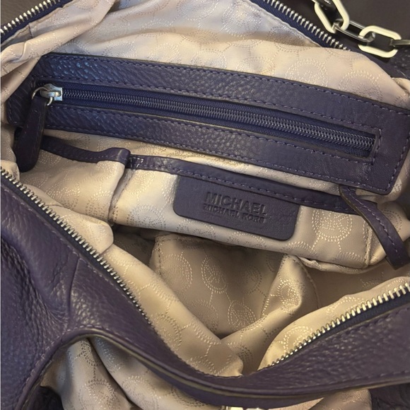 Michael Kors Purple Leather Shoulder Bag - Picture 2 of 2